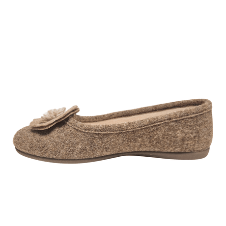 Pantofola da donna Bella Moda beige in feltro di lana con apertura elastica e fiore sulla punta